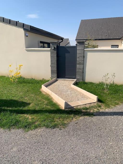 My Little Home Varennes-le-Grand Bagian luar foto